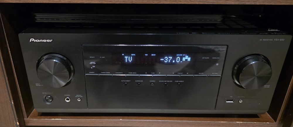 Amplituner Pioneer vsx 932