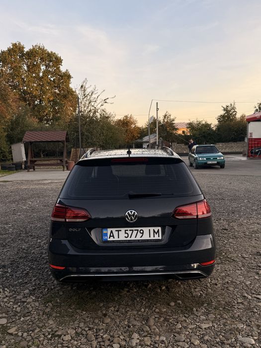 Volkswagen Golf 2017 VIN WVWZZZAUZHP759302 фото оголошення 3 з 8