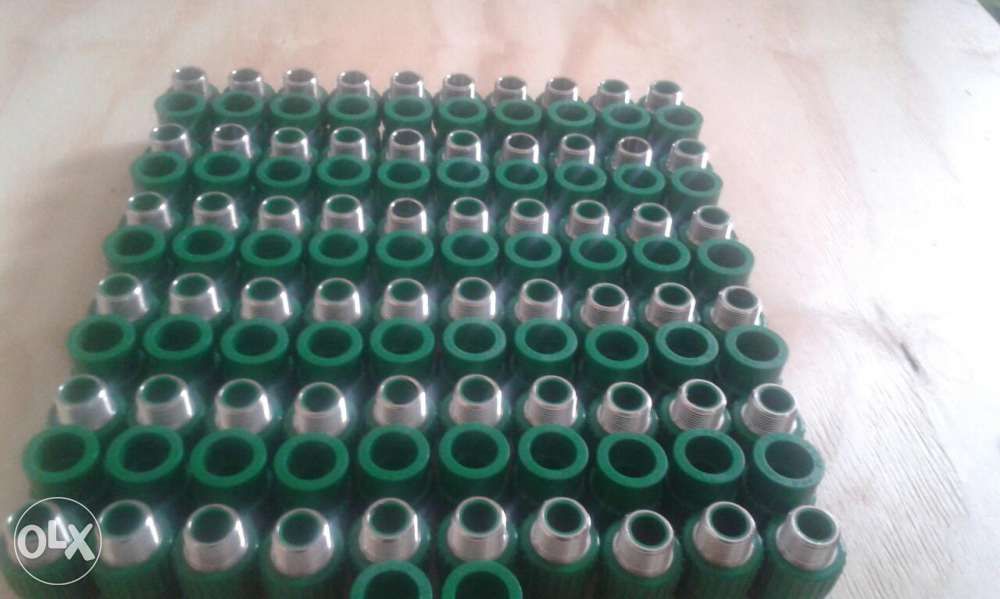 Acessórios de canalização em PPR P20 verde