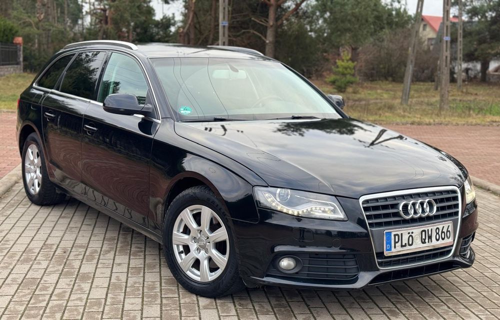 Audi A4B8 2.0 Tdi # 143 KM # Manual # Combi # Nawi # Led #