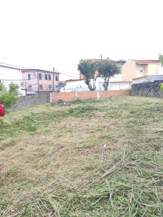 Terreno para construção na Areosa