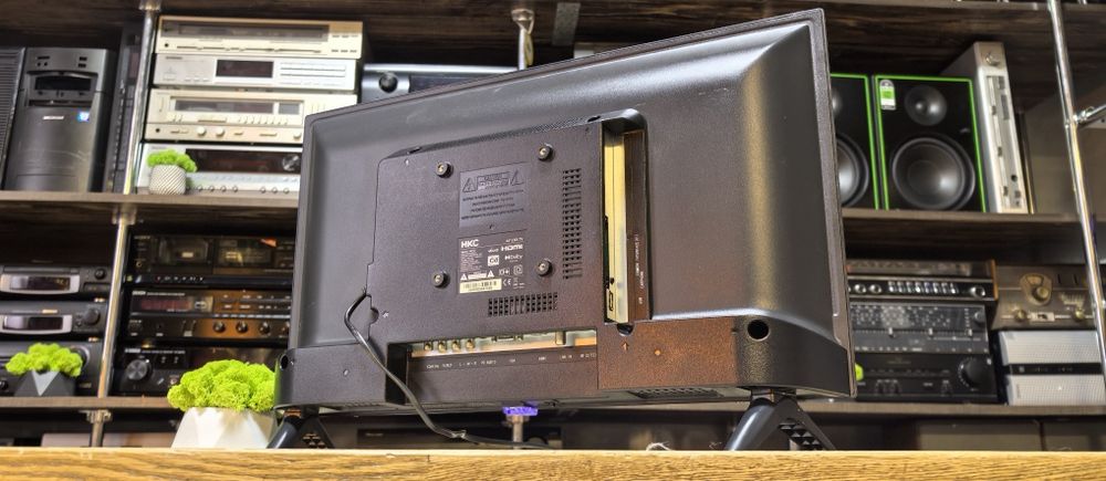 Телевізор HKC 24F1D/HDMI /VGA