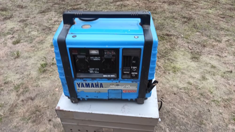 Генератор Yamaha EF1000