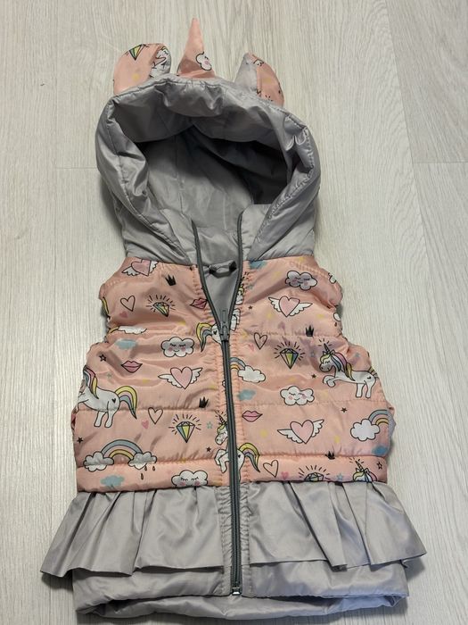 Продам курточку весна