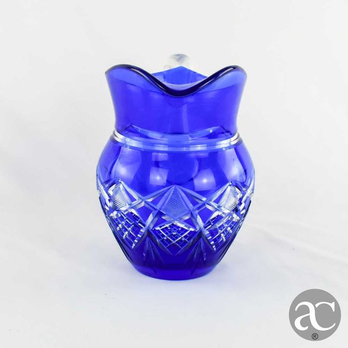 Jarro em Cristal doublé da Bohemia azul-cobalto