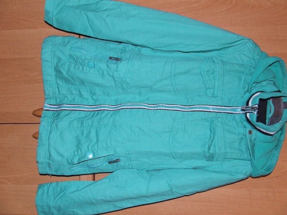 kurtka chłopięca roz.146/152 Takko