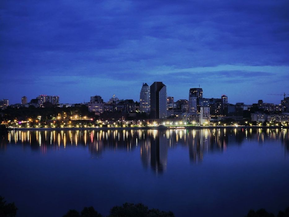 Квартира с видом на Днепр. Солнечный. ТРЦ Вавилон. Посуточно