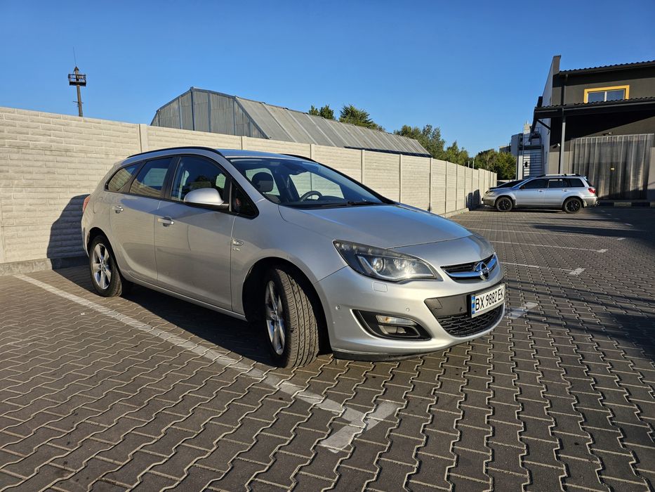 Opel Astra 2013 VIN W0LPD8EN8E8009851 фото оголошення 2 з 11