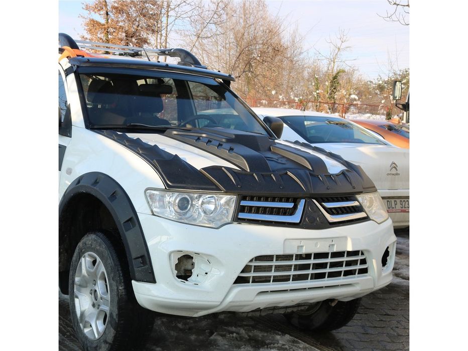 Mitsubishi L200 2006-2015 рр. Накладка на капот V1 (ABS)