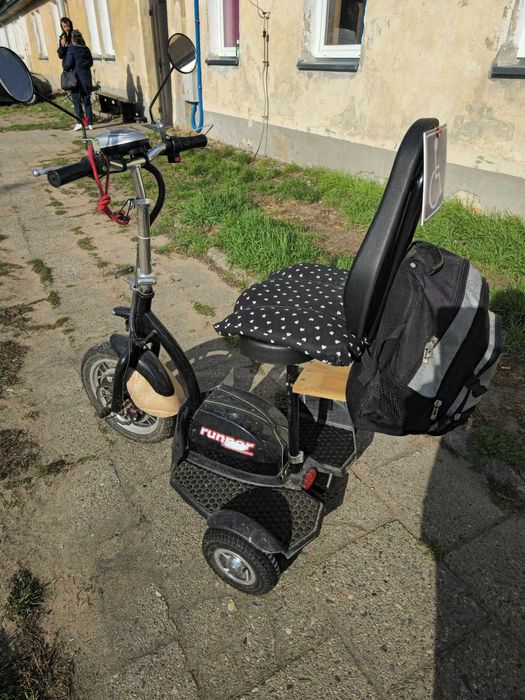 Wózek trójkołowy elektryczny RUNNER 500.