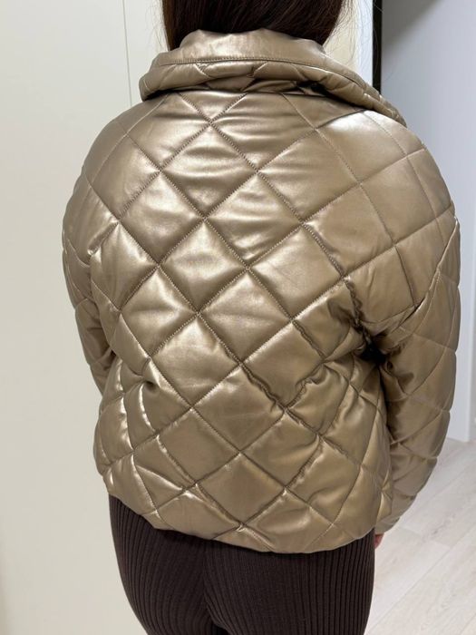 Продам Куртку Maribela