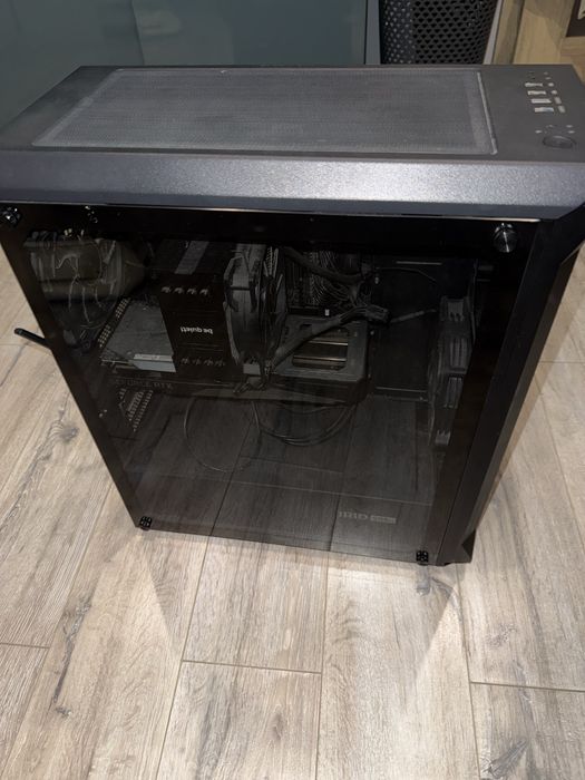 Komputer stacjonarny