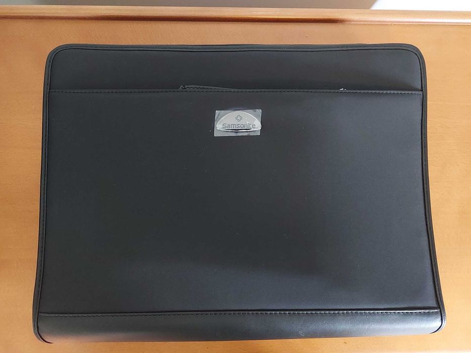 Pasta Executiva / Portfólio Samsonite em Pele, Como Nova