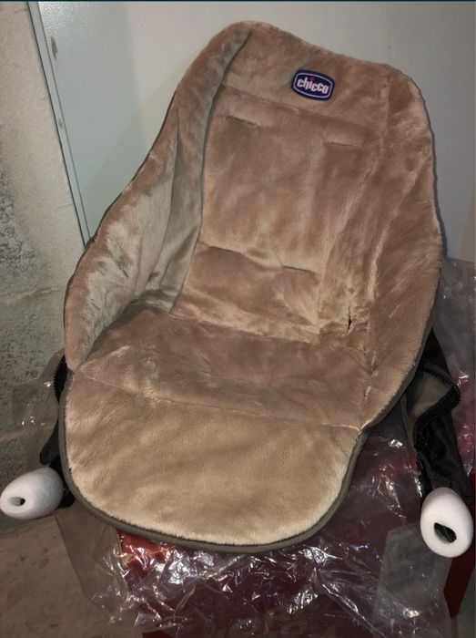 Carrinho bebé Chicco Trio