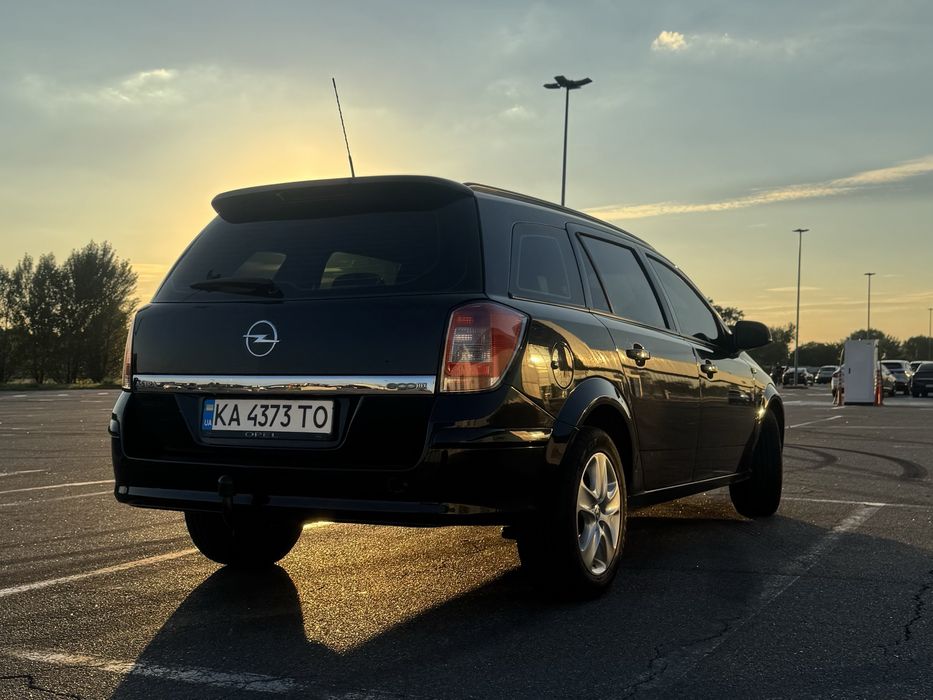 Opel Astra H 1.7 дизель 2009