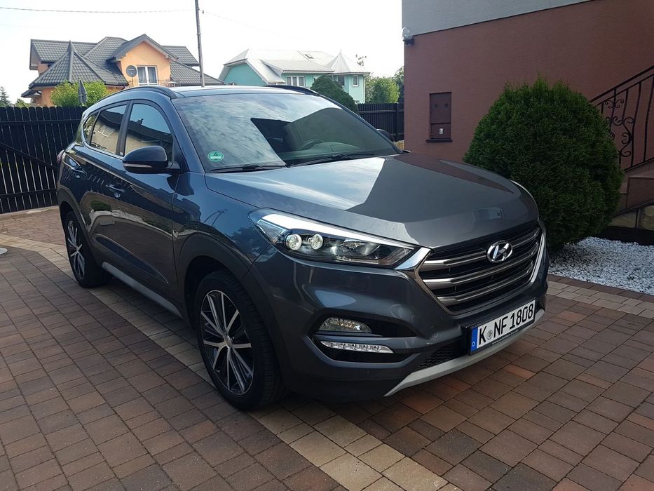 Hyundai Tucson 1.6T GDI  177KM  2018r Navi  Full Led Panorama Kamera Aso
