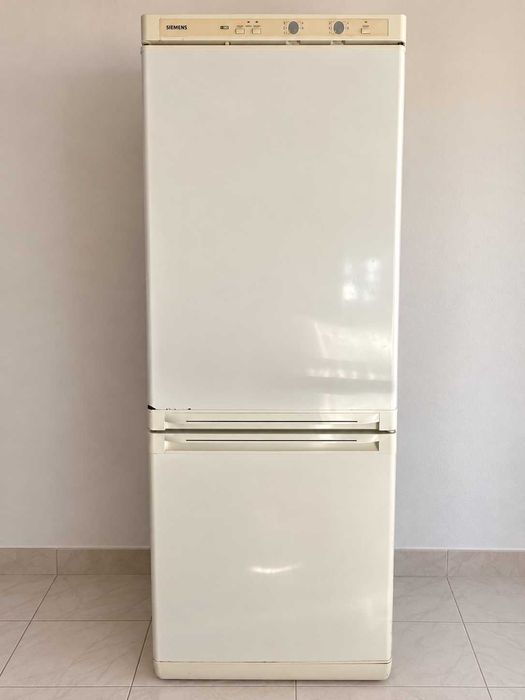 Frigorífico combinado Siemens – funciona perfeitamente – URGENTE - Até final da manhã de 5.ª feira