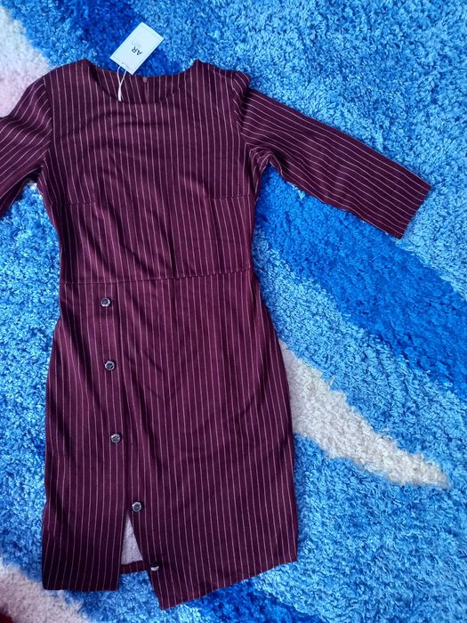 Продам плаття S  нове