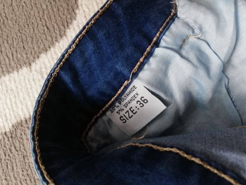 Krótkie spodenki-stan bdb+-r.36