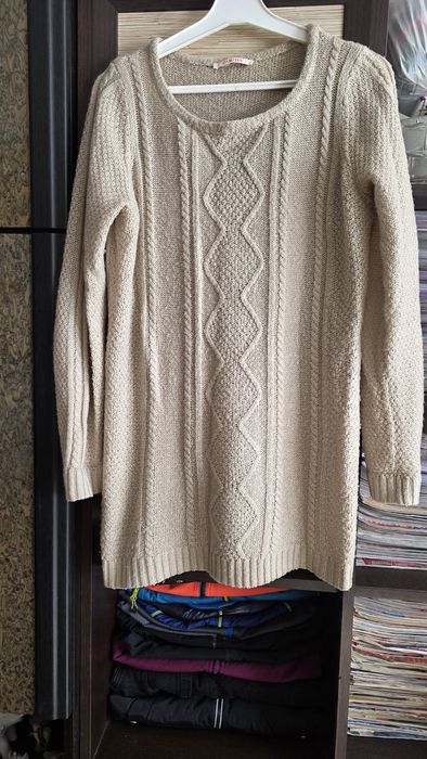 Sweter damski  M.