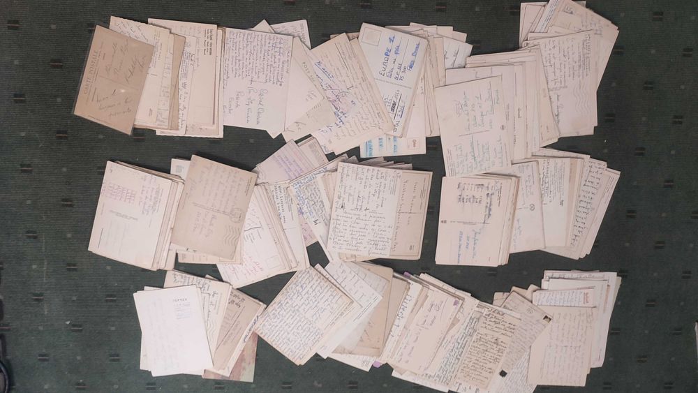 Lote 500 Postais Estrangeiros - Escritos