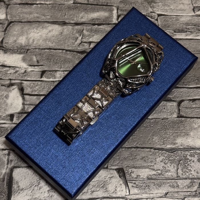 Годинник Alabaster РОЗПРОДАЖ