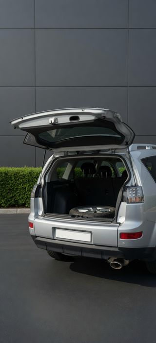 Продаю Mitsubishi Outlander 2008.