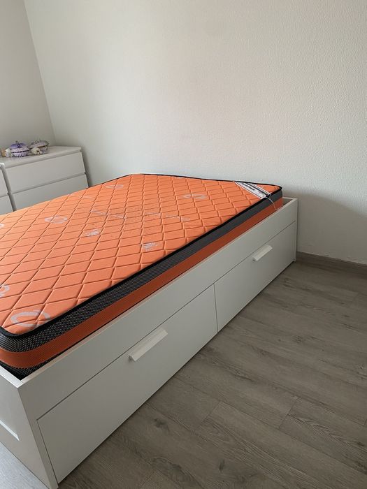 Cama BRIMNES + Colchão Incluído + Extrato