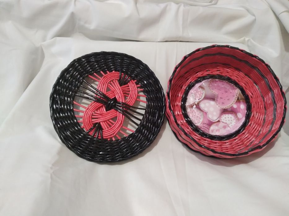 Шкатулка плетёная