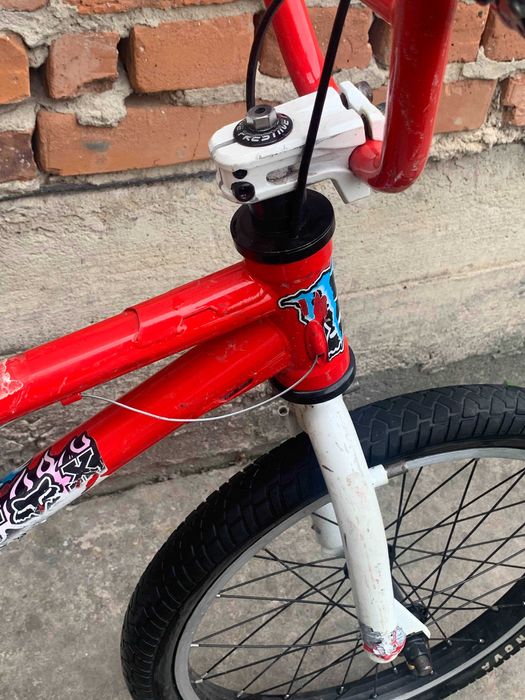 Велосипед  BMX, дешево, якість, майже новий терміновий продаж, переїзд