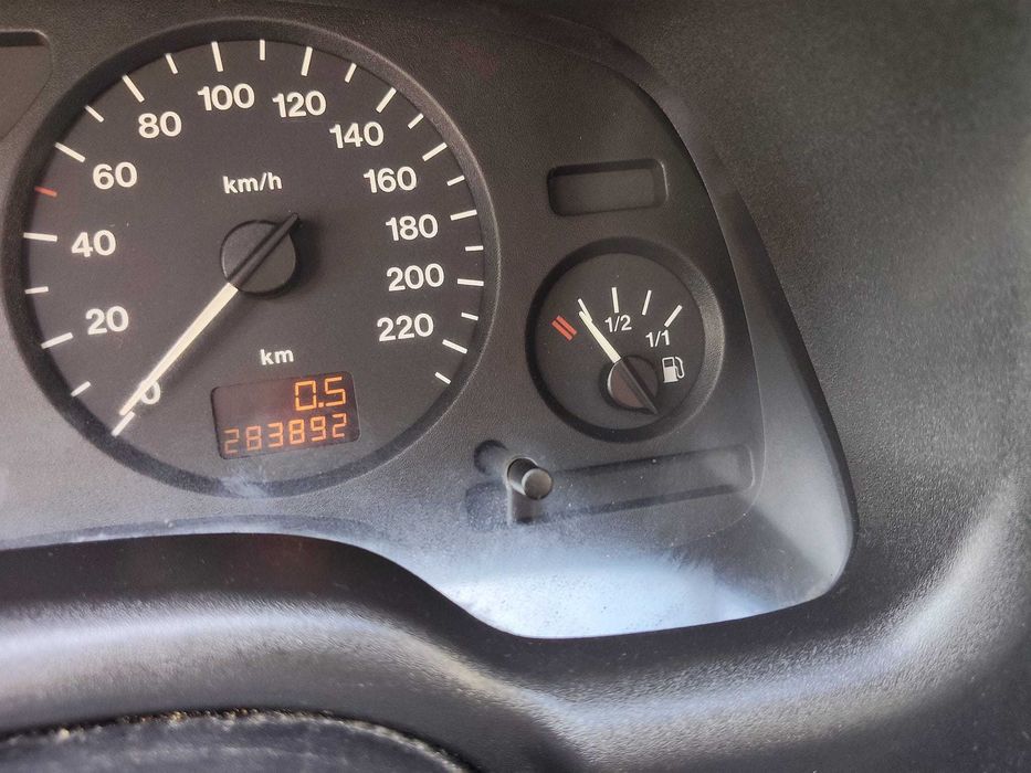 Opel Astra G 2.0 D