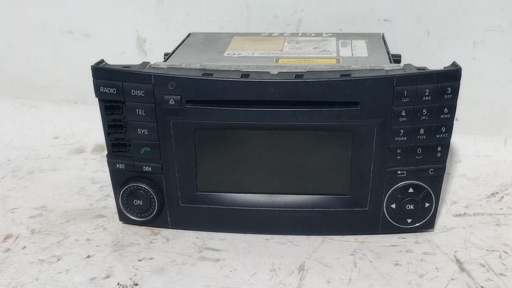 Rádio / auto-rádio MERCEDES-BENZ Classe E (W211)