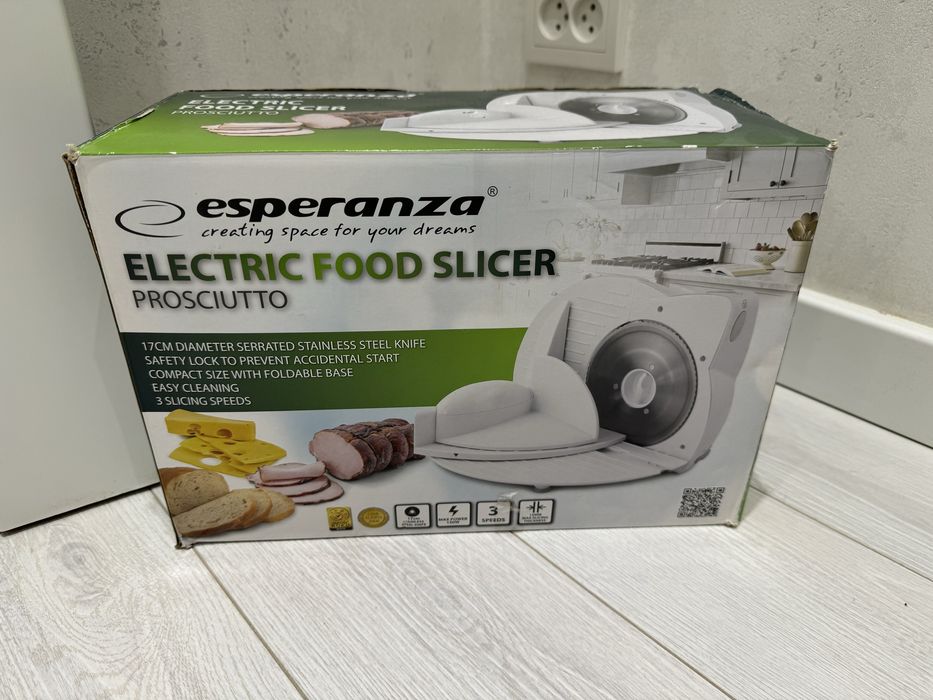 Ломтерізка ESPERANZA EKM017W