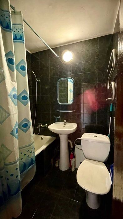 Продам квартиру в центре на Рогалева/Менора/сквер/Планетарий/Вернадского/парк Шевченка