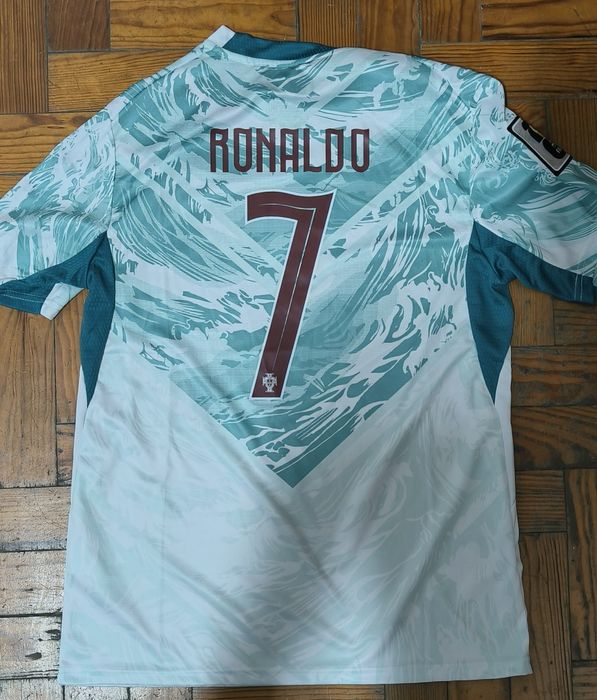 Camisola da seleção Portuguesa - Cristiano Ronaldo (7)