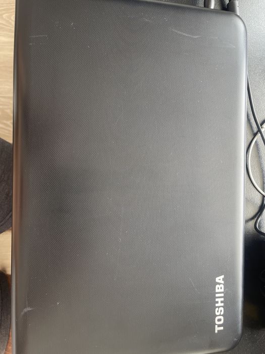 Toshiba satelte pro c70 i5-4200u/12ram/256ssd 17,3cali
