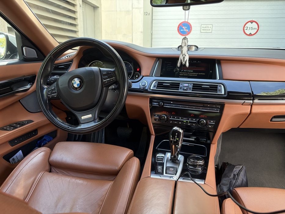 BMW f01 740xDrive Individual