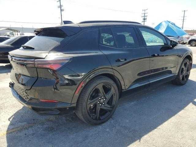 Розбірка Chevrolet Equinox EV (2024-2025), фара, капот, двері, крило