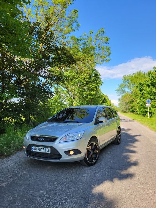 Ford Focus 2010 року