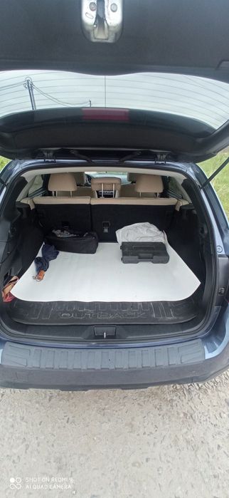Продаю машину Subaru outback