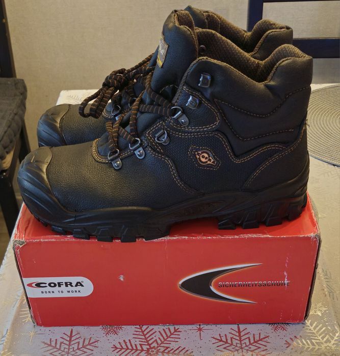 Nowe Buty Robocze  Rozmiar 43