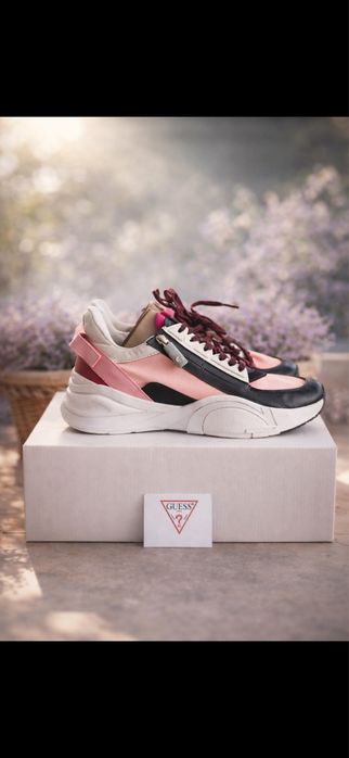 Adidaski Guess damskie