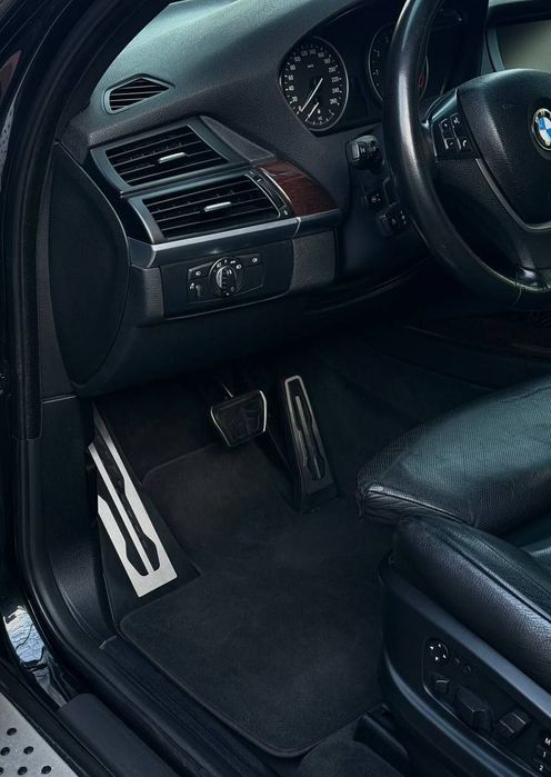Продам BMW X5 e70