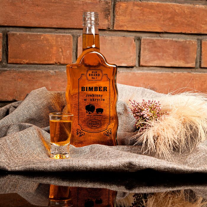 50x butelka FALA 500 ml z nadrukiem BECZKA z zakrętką na bimber wesele