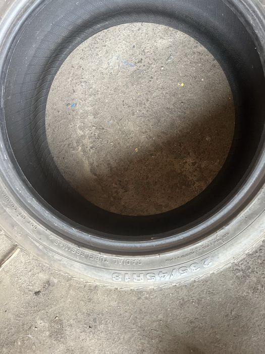 245/45/18  зима hifli