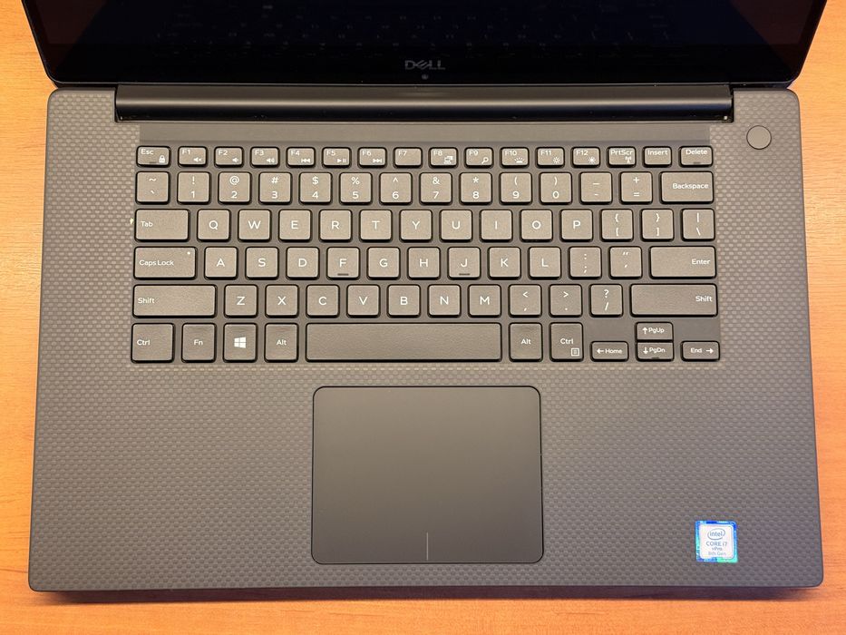 Dell Precision (XPS) 5530 I7-8850H  16Gb 256Gb 4K Touch P1000