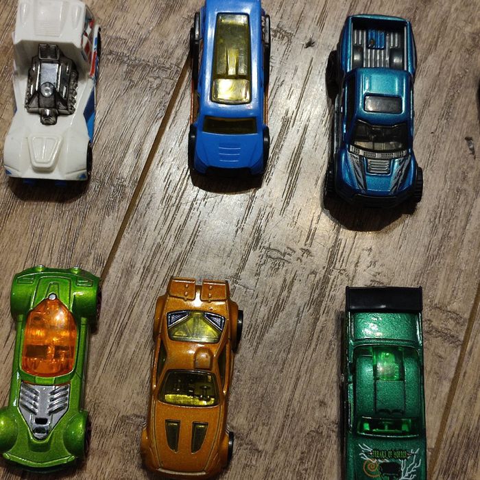 Машинки Хот Вілс Hot Wheels