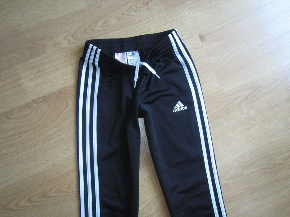 ADIDAS spodnie dresowe rozm.140