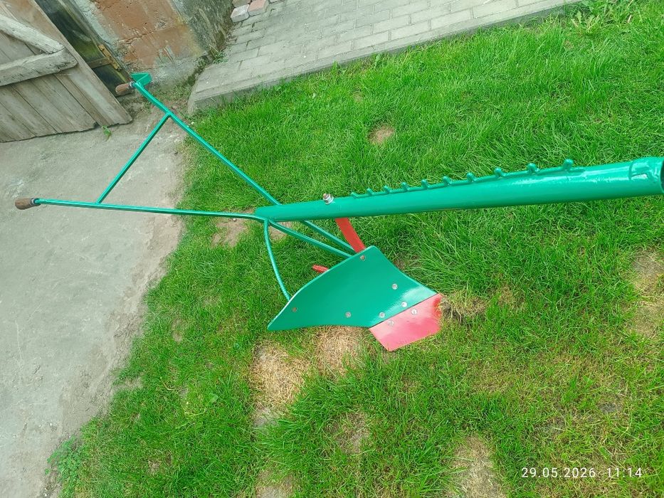 Pług       konny