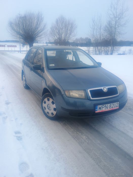 Skoda Fabia 1.2 
Sprzedam Skodę Fabię z silnikiem 1.2